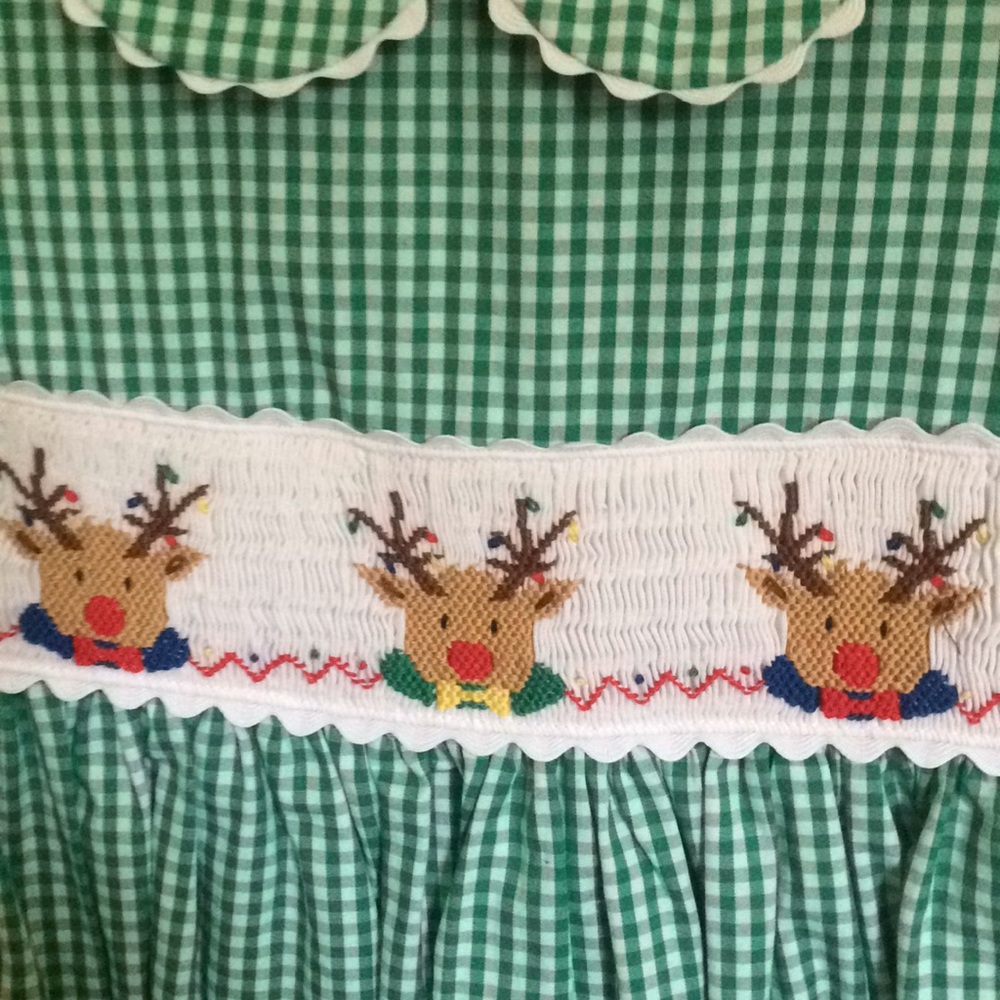 Dress with Smocked Reindeer Size 6 NWT